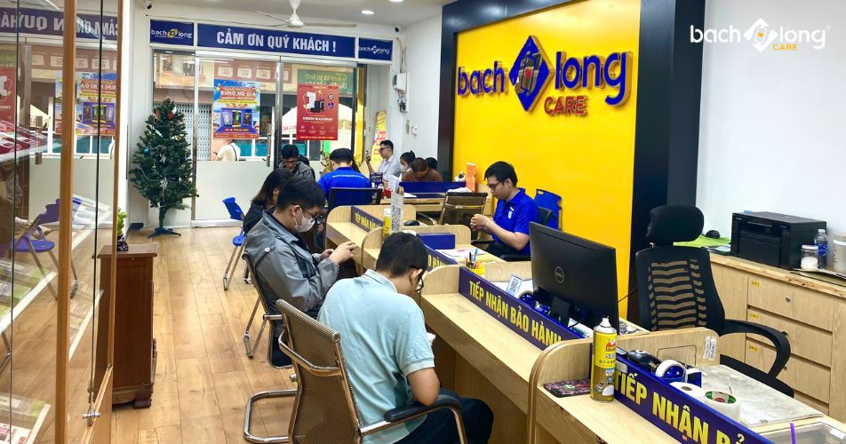 Thay pin Pisen tại Bạch Long Care